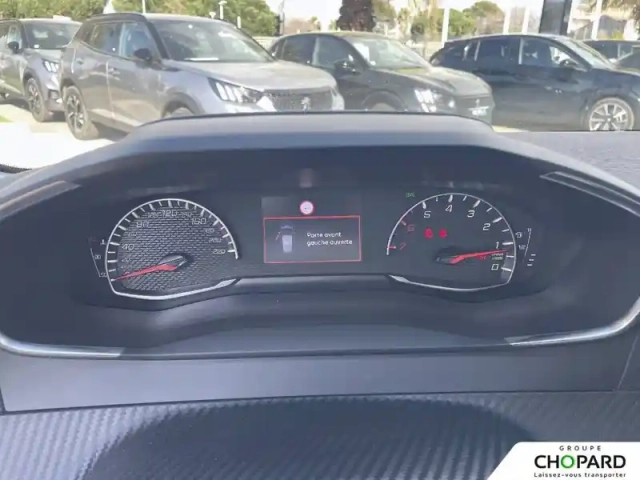 Peugeot 208 puretech 75 s&amp;s bvm5 — photo 41