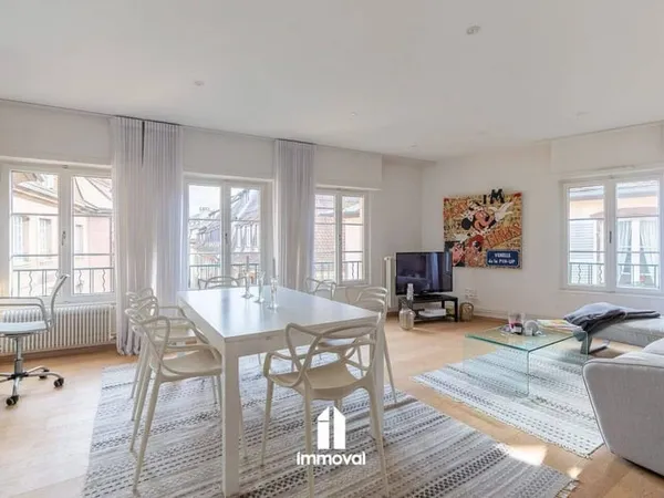 Appartement 2 pièces 64 m²