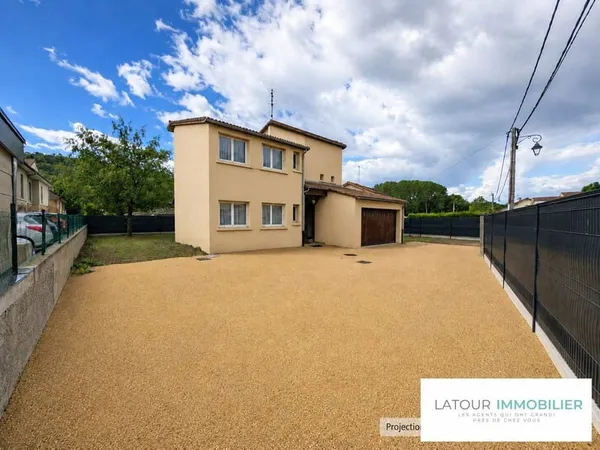 Maison 6 pièces 145 m²