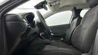 Renault Clio 1.0 TCe 90ch Equilibre — photo 12