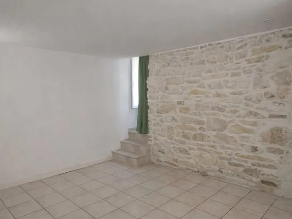 Appartement t3 milhaud