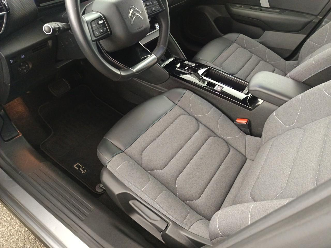 Citroën C4 puretech 130 s&s eat8 feel pack — photo 21