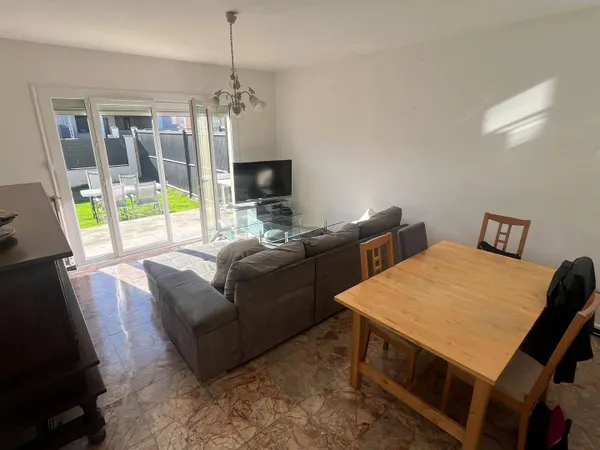 Maison de plain-pied 4 pièces 75 m²