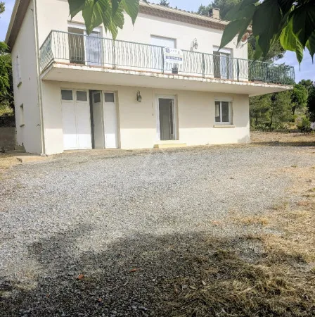 Maison et terrain 4 pièces 130 m²