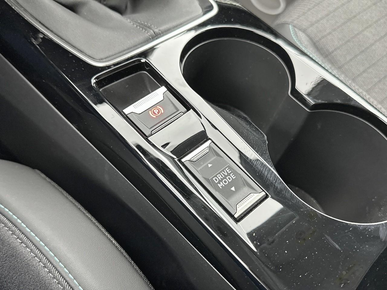 Peugeot 208 puretech 100 s&s bvm6 allure — photo 32