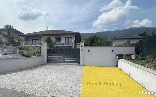 Appartement meublé 2 pièces à louer - Saint-Jean-de-Gonville (01630), France