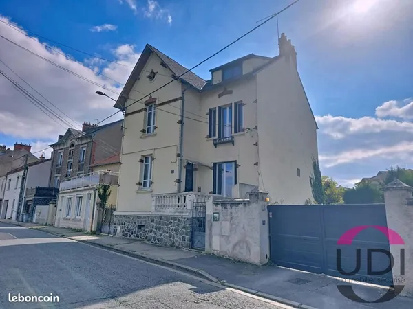 Maison 6 pièces 186 m²