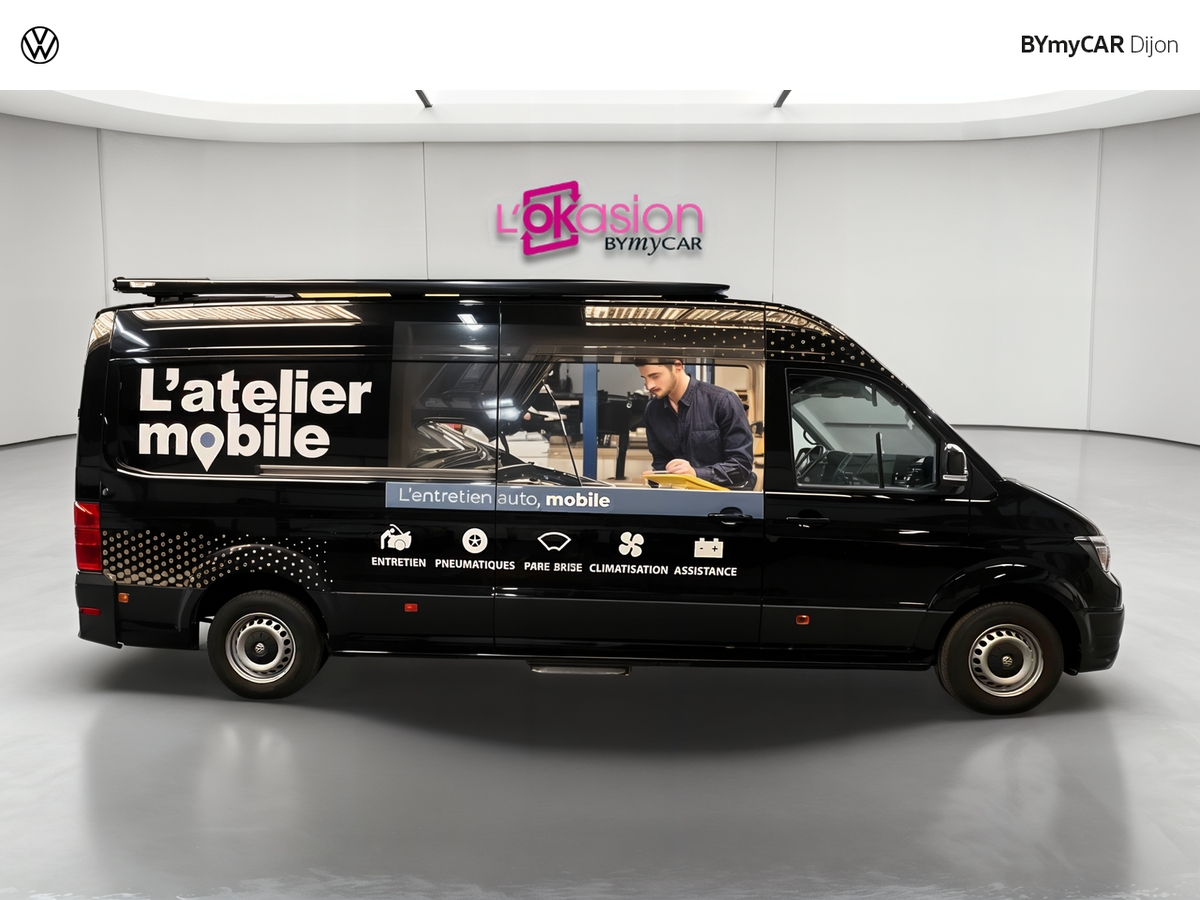 Volkswagen Utilitaires CRAFTER VAN 35 L4H3 2.0 TDI 177 CH CAMION ATELIER — photo 6