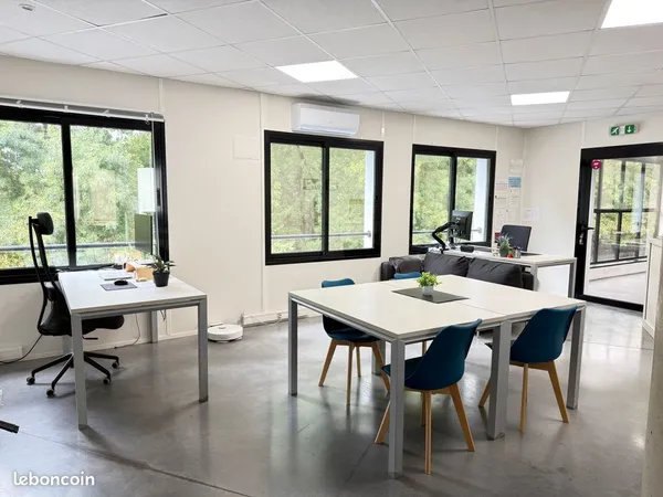 Reprise de bail commercial - Bureaux 50 m² - Proches N89