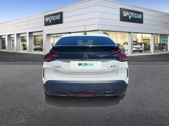 Citroën C4 moteur électrique 136ch (100 kw) shine automatique — photo 5