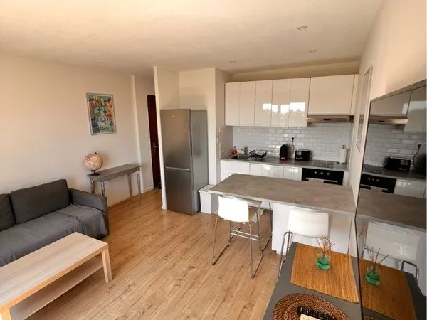 Appartement T2 meublé Carqueiranne