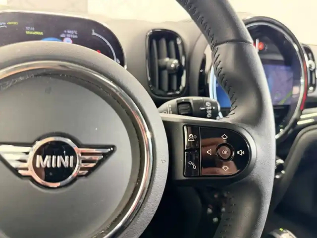 Mini Mini countryman 125 - 95 ch all4 bva6 — photo 81