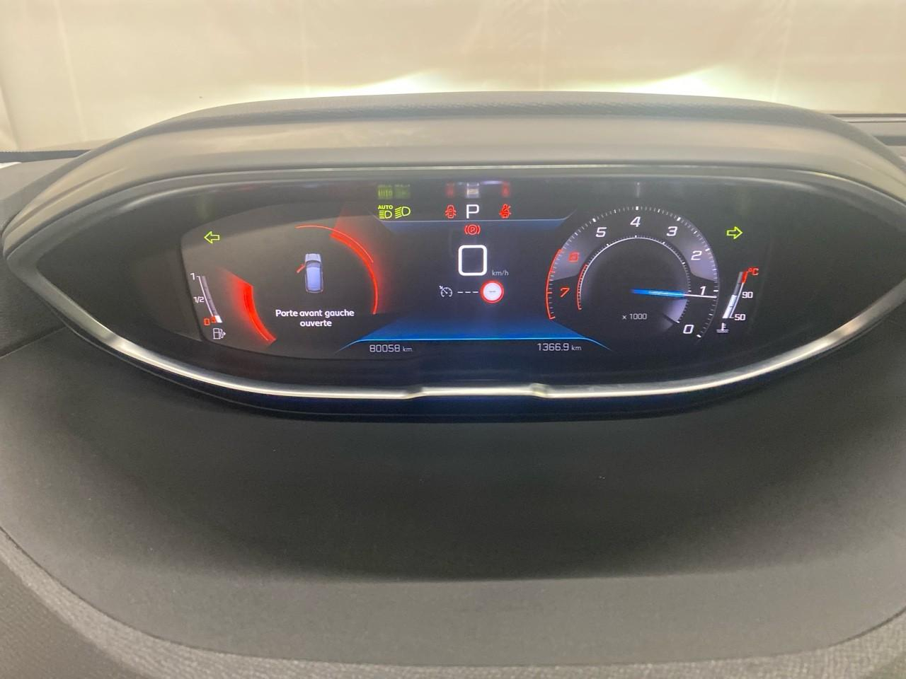 Peugeot 3008 puretech 130ch s&s eat8 roadtrip — photo 22