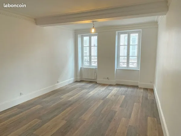 Bel appartement T3 centre ville de Beaune