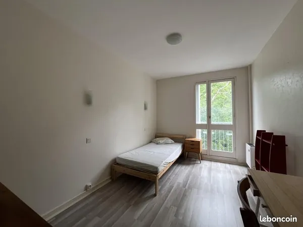 Chambre 1 pièce 20 m²
