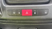 Peugeot Boxer 335 L3H3 2.2 BlueHDi S&S 140ch Asphalt — photo 19