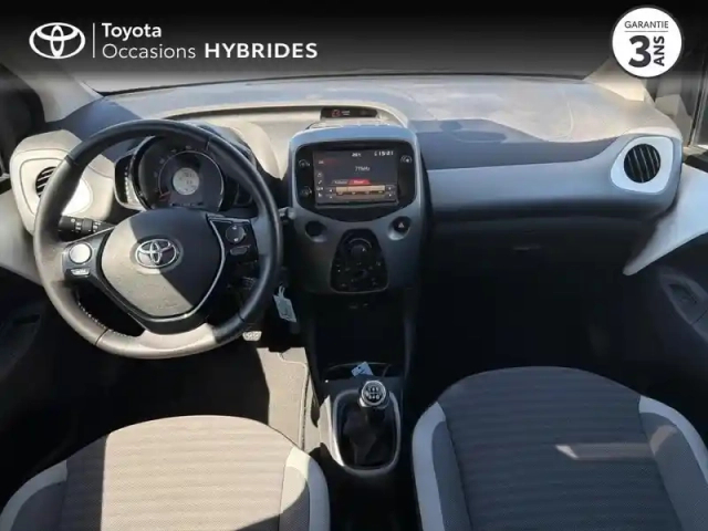Toyota Aygo 1.0 vvt-i 72ch x-play x-app 5p mc18 — photo 8