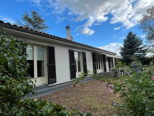 Maison 9 pièces 159 m²