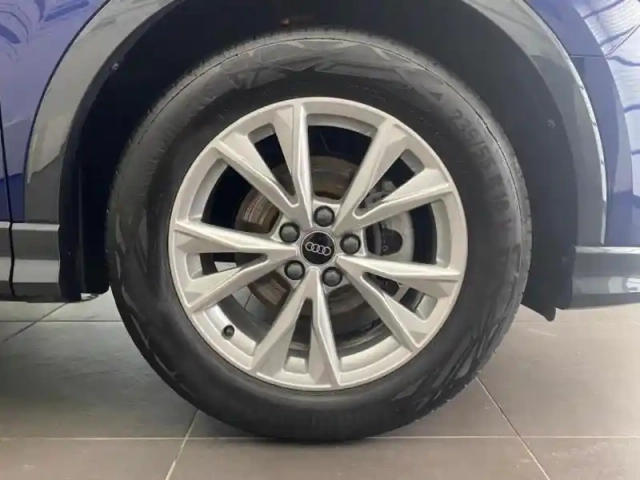 Audi Q3 sportback 35 tfsi 150ch s line plus s tronic 7 — photo 10