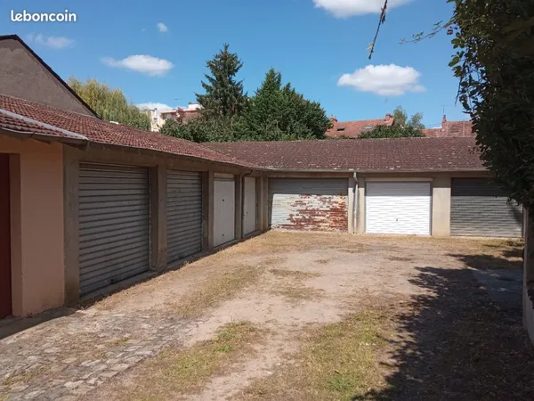 GARAGE BOX Montluçon proche centre ville