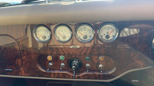 Morgan 4/4 1.8 115 - . – 2002 – 48497 km – Essence – Boîte Manuelle — photo 28