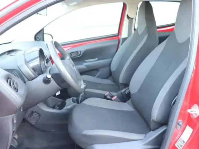 Peugeot 108 vti 72 like s&amp;s 4cv 5p — photo 9