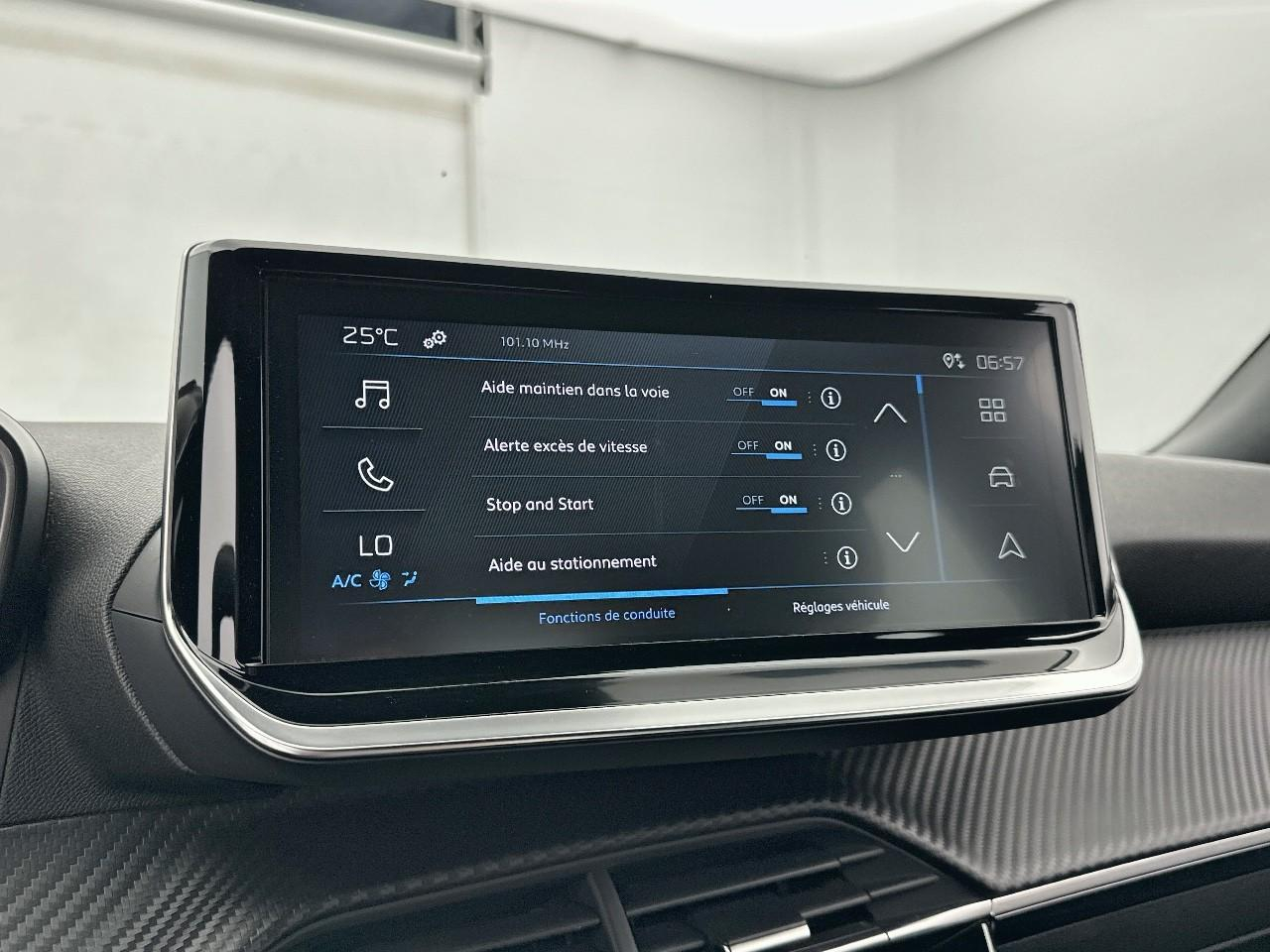 Peugeot 2008 100 s&s bvm6 style — photo 21