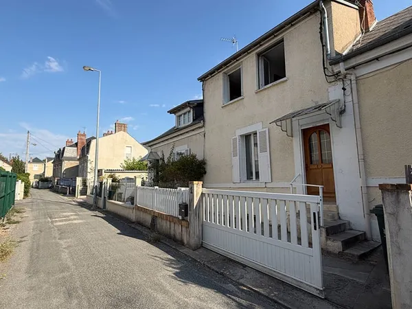 BOURGES Maison 5 pièces