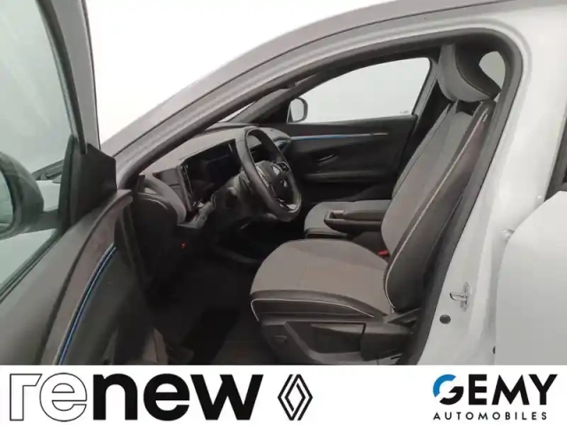 Renault Megane e-tech ev60 220 ch super charge — photo 24