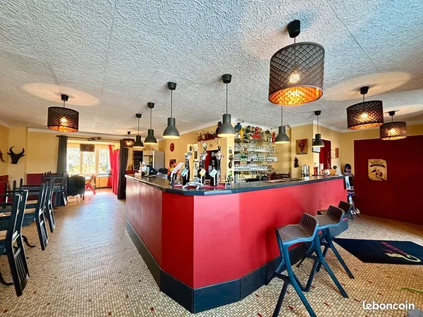 Fonds de commerce 208 m² Montcuq en Quercy Blanc