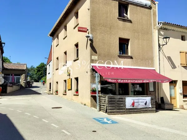Café, fonds de commerce, hotel, restaurant 225 m² Saint-Romain-de-Lerps