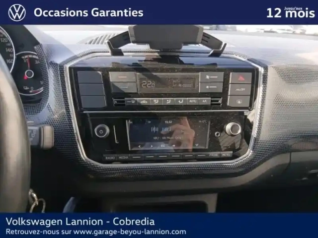 Volkswagen Up e-! electrique 83ch life plus — photo 11