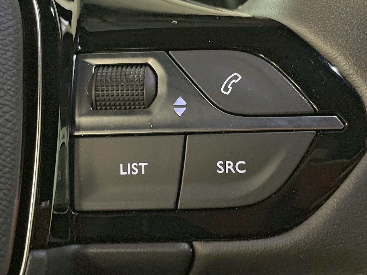 Peugeot 2008 puretech 100 s&s bvm6 allure pack — photo 23