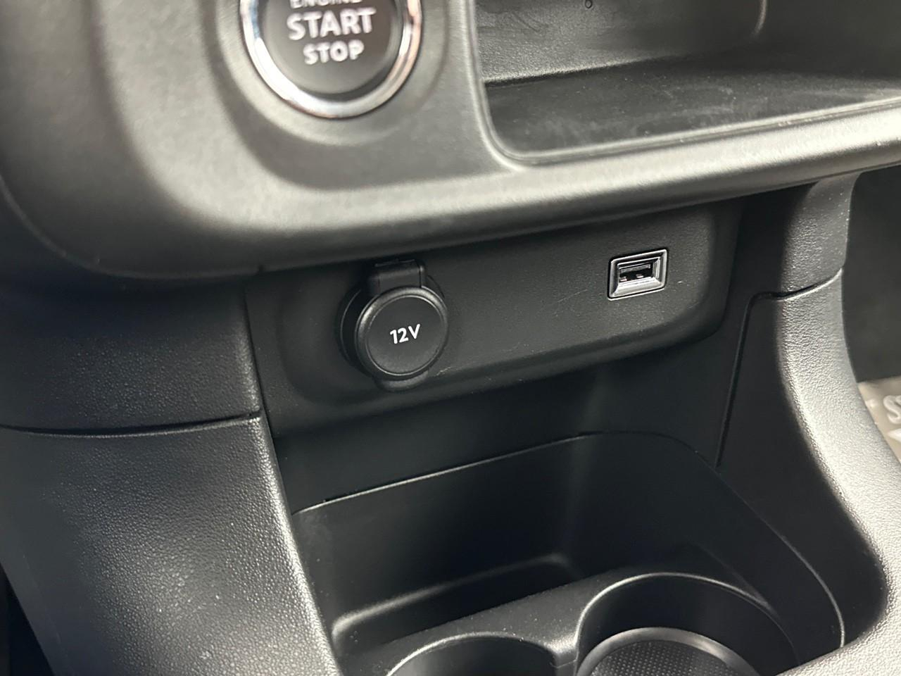 Citroën C3 puretech 110 s&s bvm6 shine — photo 29