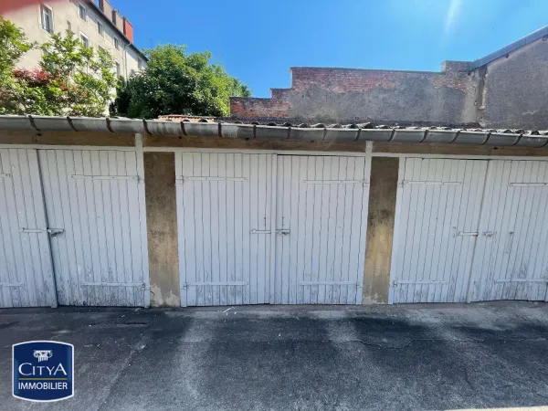 Stationnement Location Nancy   55€