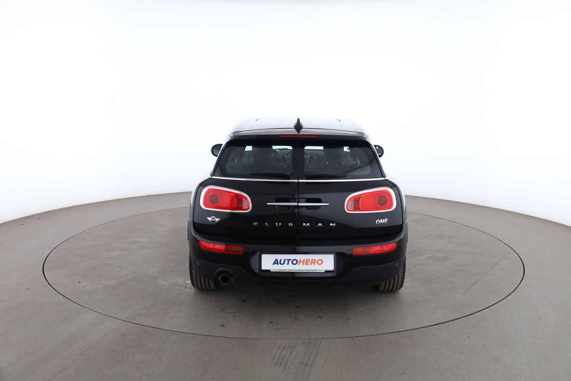 MINI Clubman One Finition Chili BVA6 — photo 4