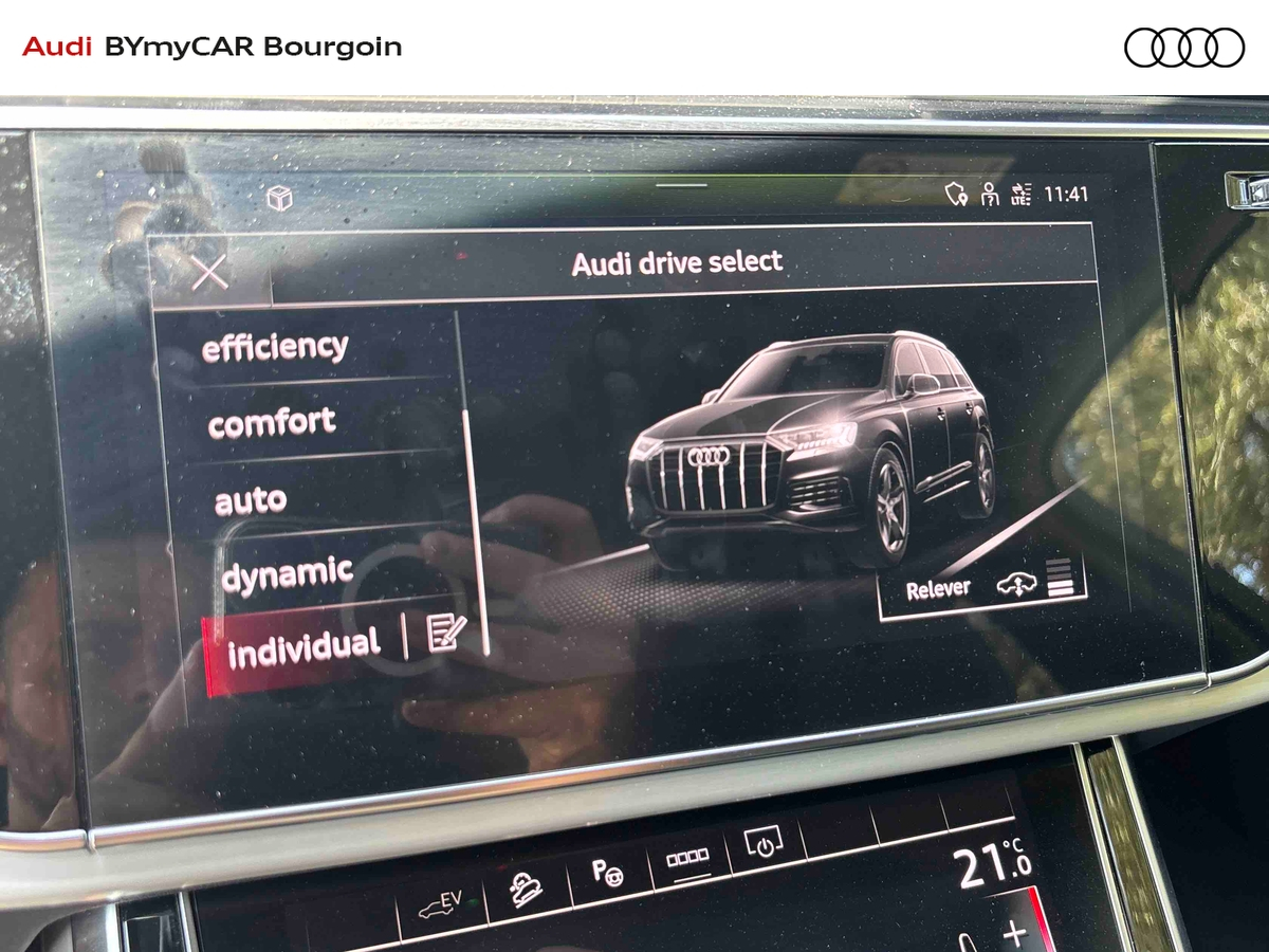 Audi Q7 55 TFSI e 380 Tiptronic 8 Quattro — photo 26