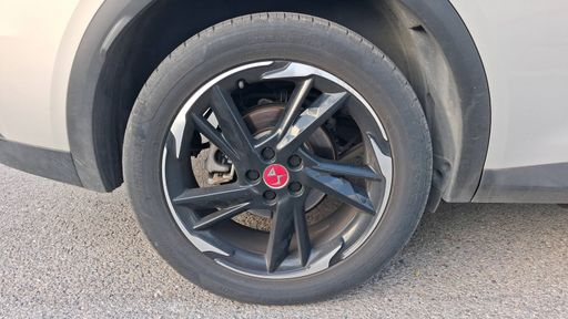 DS DS7 1.2 PureTech 130 EAT8 - Performance Line – 2021 – 46323 km – Essence – Boîte Automatique — photo 19