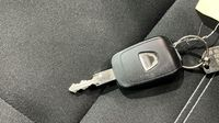 Dacia Duster 1.5 Blue dCi 115ch Confort 4x2 — photo 16