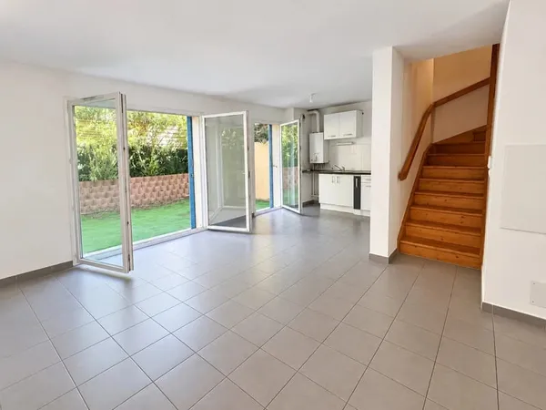 Villa 2 faces avec garage