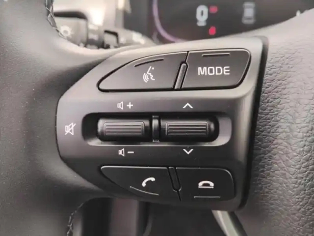 Kia Stonic 1.0 t-gdi 100ch active dct7 — photo 13