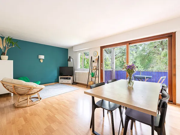 Superbe T4, 2 chambres + 1 bureau + pièce indépendante