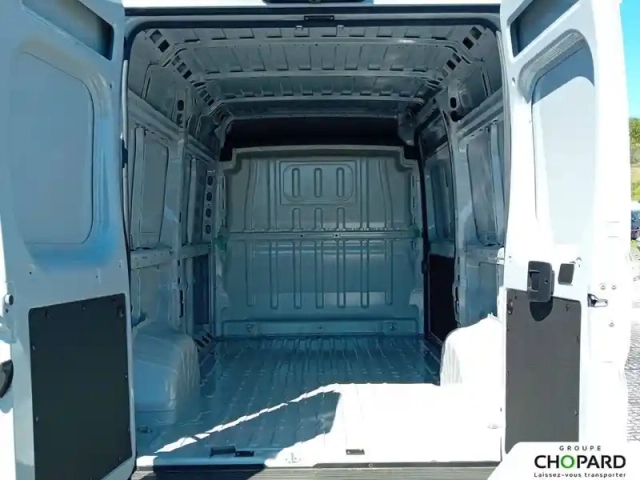 Peugeot Boxer fgn tole 3.5 t l2h2 140 s&amp;s bva8 — photo 8