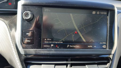 Peugeot 2008 PURETECH 110CH - Crossway – 2018 – 49852 km – Essence – Boîte Manuelle — photo 17