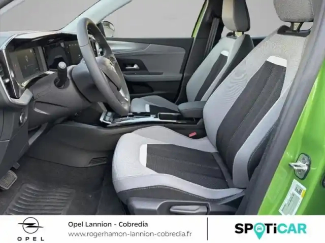 Opel Mokka electric 136ch — photo 9