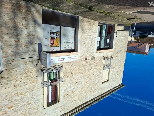 Local commercial 5 pièces 95 m²