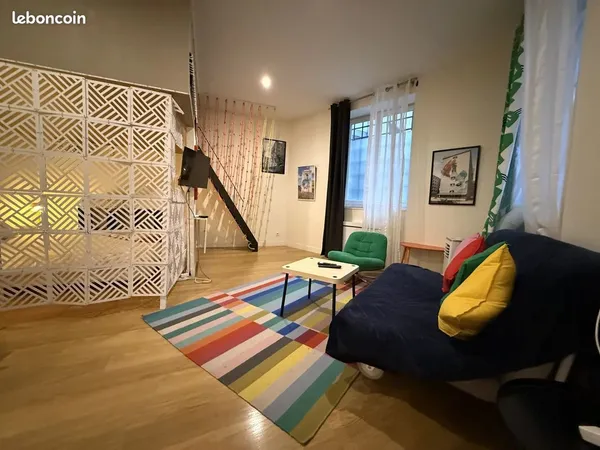 Studio 1 pièce 42 m²