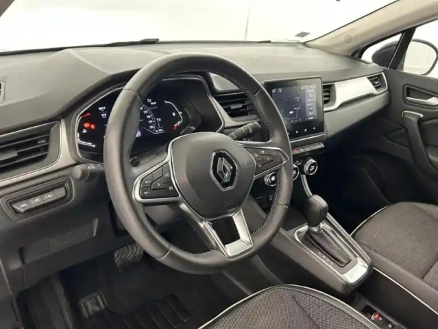 Renault Captur tce 140 edc 21 intens 5p — photo 10