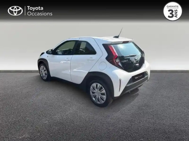 Toyota Aygo X 1.0 vvt-i 72ch dynamic my23 — photo 2