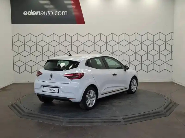 Renault Clio blue dci 85 — photo 5